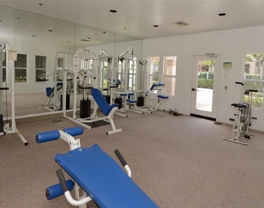 10766 Sabre Hill Dr - Photo Thumbnail 14