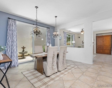 11785 Westview Parkway - Photo Thumbnail 4