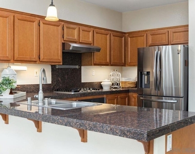 11785 Westview Parkway - Photo Thumbnail 14