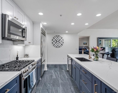 3812 Park Blvd - Photo Thumbnail 2
