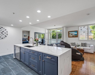 3812 Park Blvd - Photo Thumbnail 5