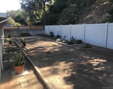 405 Witherspoon Way - Photo Thumbnail 11
