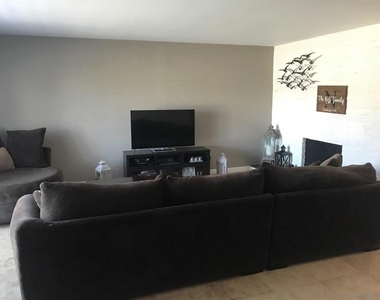 405 Witherspoon Way - Photo Thumbnail 2