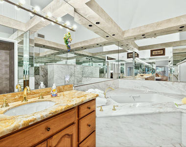 45668 Pueblo Road - Photo Thumbnail 14