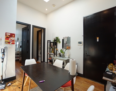 1165 Greene Avenue - Photo Thumbnail 3