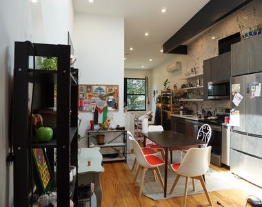 1165 Greene Avenue - Photo Thumbnail 14