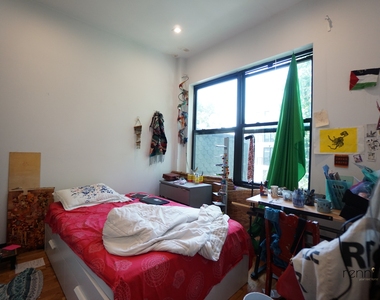 1165 Greene Avenue - Photo Thumbnail 13