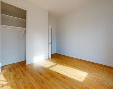 334 East 93rd Street - Photo Thumbnail 4