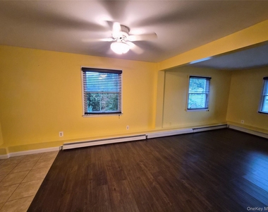 123 Southern Parkway - Photo Thumbnail 34