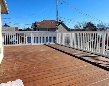 123 Southern Parkway - Photo Thumbnail 5
