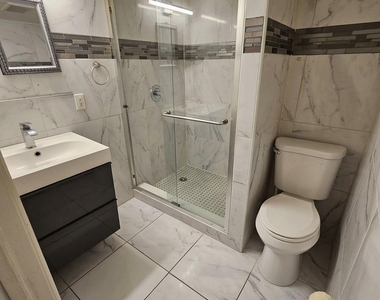 6364 110th Street - Photo Thumbnail 5