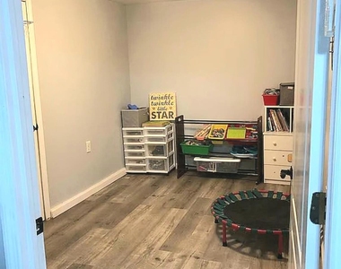 6364 110th Street - Photo Thumbnail 3