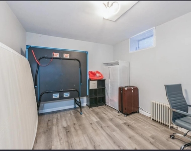 6364 110th Street - Photo Thumbnail 2
