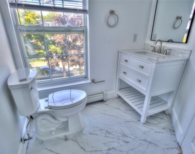 62 Hickory Road - Photo Thumbnail 8