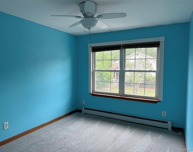 9 Ashland Avenue - Photo Thumbnail 16