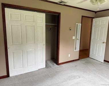 9 Ashland Avenue - Photo Thumbnail 14