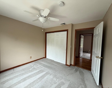 9 Ashland Avenue - Photo Thumbnail 19