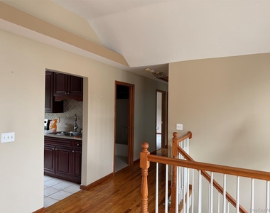 9 Ashland Avenue - Photo Thumbnail 9
