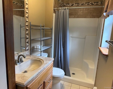 9 Ashland Avenue - Photo Thumbnail 15