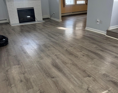 170 E Mineola Avenue - Photo Thumbnail 3