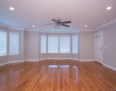 565 Merrick Road - Photo Thumbnail 2