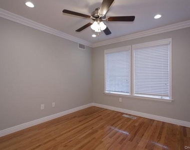 565 Merrick Road - Photo Thumbnail 4