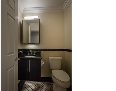 565 Merrick Road - Photo Thumbnail 6