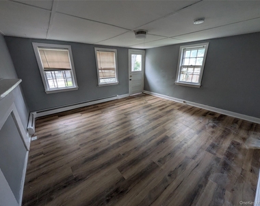 8 Norris Street - Photo Thumbnail 2