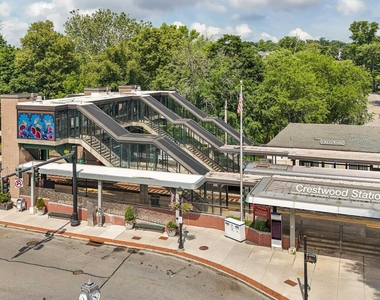 115 Fisher Avenue - Photo Thumbnail 14