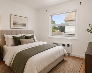 115 Fisher Avenue - Photo Thumbnail 5