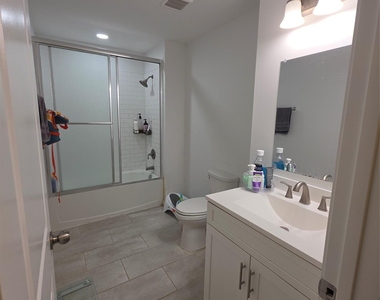 31 Pinto Road W - Photo Thumbnail 16