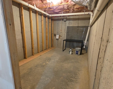 31 Pinto Road W - Photo Thumbnail 21