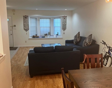 404 Maplecrest Road - Photo Thumbnail 3