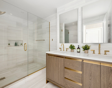 532 Clinton Avenue - Photo Thumbnail 7