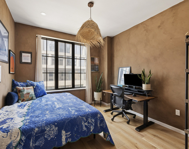 532 Clinton Avenue - Photo Thumbnail 10
