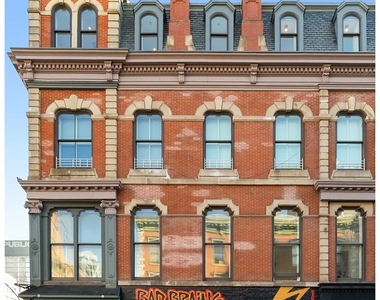 2 Bleecker Street - Photo Thumbnail 15