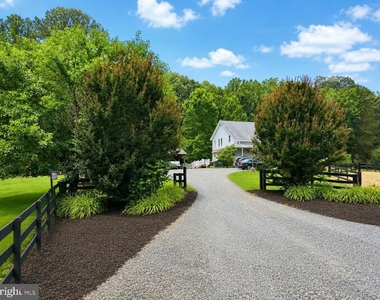 559 Holly Corner Road - Photo Thumbnail 4
