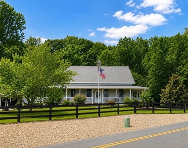 559 Holly Corner Road - Photo Thumbnail 1