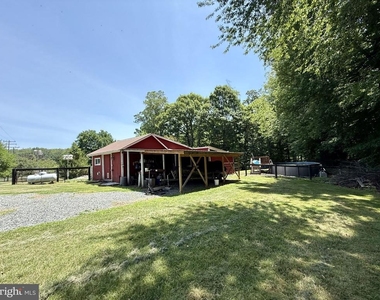 559 Holly Corner Road - Photo Thumbnail 45