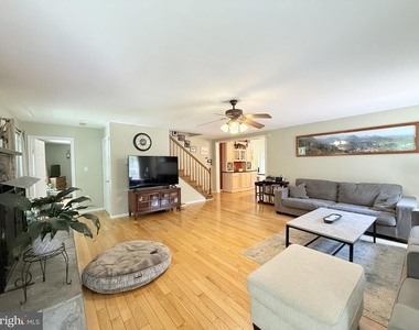 559 Holly Corner Road - Photo Thumbnail 15