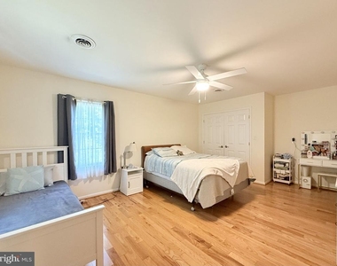 559 Holly Corner Road - Photo Thumbnail 24