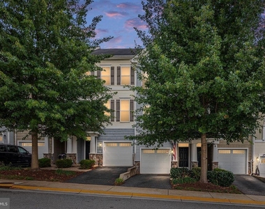 12783 Lotte Drive - Photo Thumbnail 2