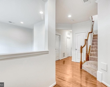 22653 Vienna Green Terrace - Photo Thumbnail 4