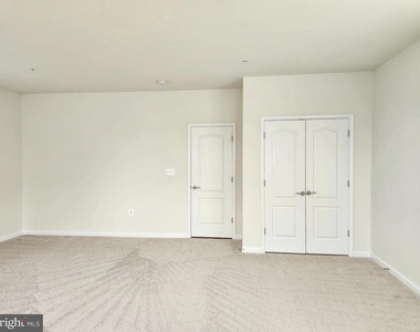 44115 Peirosa Terrace - Photo Thumbnail 11