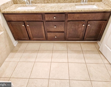 44115 Peirosa Terrace - Photo Thumbnail 25