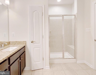 44115 Peirosa Terrace - Photo Thumbnail 24