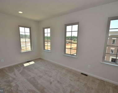 22816 Breezy Hollow Drive - Photo Thumbnail 24