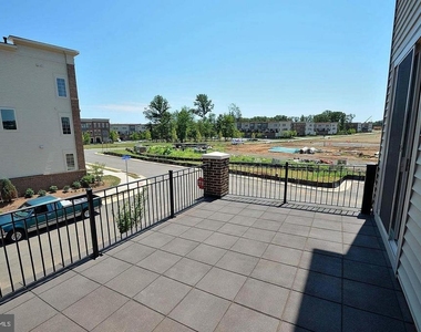 22816 Breezy Hollow Drive - Photo Thumbnail 15