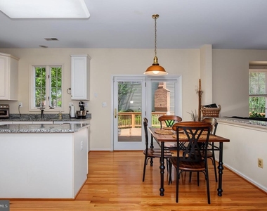 12952 Old Plains Road - Photo Thumbnail 13