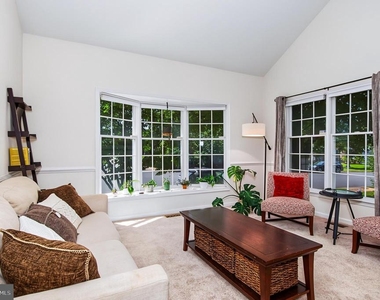 12952 Old Plains Road - Photo Thumbnail 5